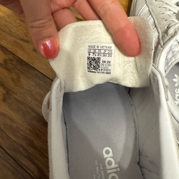 Adidas Gazelle Women's Light Gray Sneakers - Picture 4 of 5